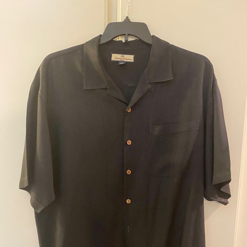 Tommy Bahama short sleeve shirt